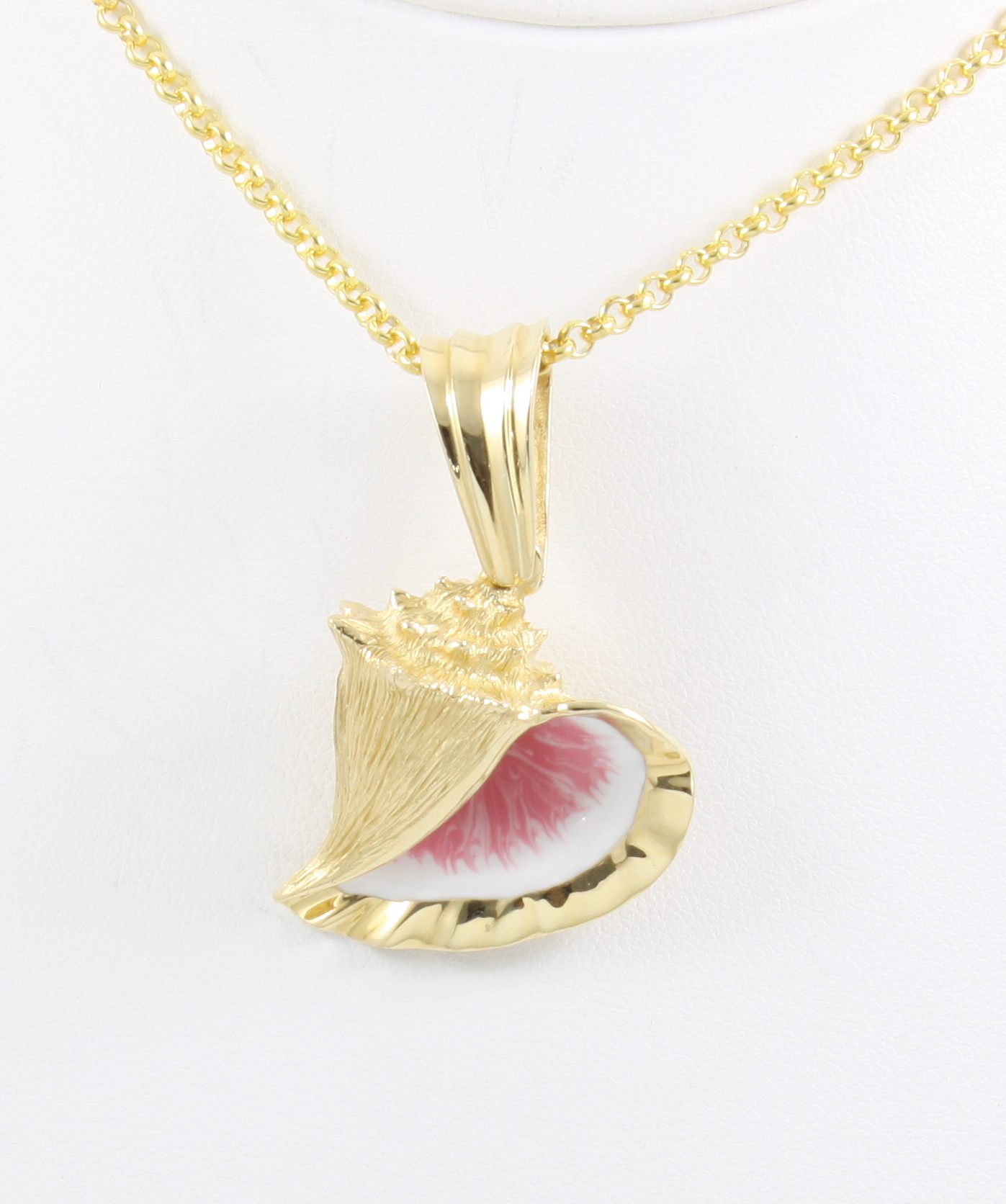 Conch Shell Necklace Gold | vlr.eng.br